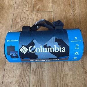 Columbia Waterproof Blue Camping Blanket 72” x 72”
